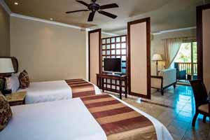 Golden Junior Suite - Suites Valentin Imperial Riviera Maya Hotel