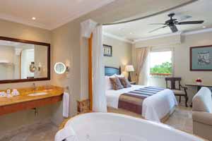 Silver Junior Suites at Valentin Imperial Riviera Maya